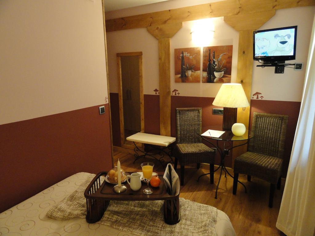 Hotel Rural El Valle Rascafria Room photo